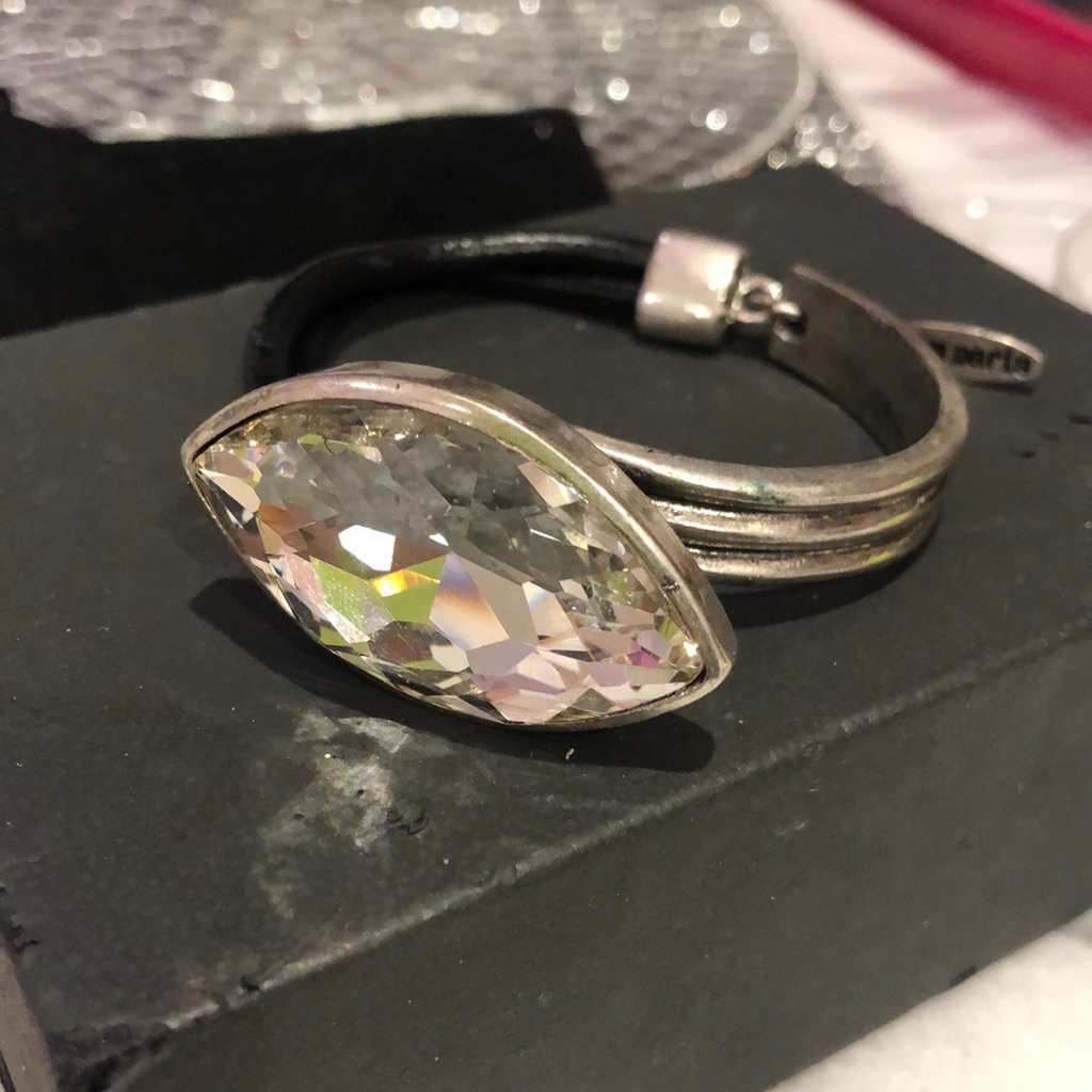 Designer Large Cut Crystal W/Leather Bracelet-Boutique